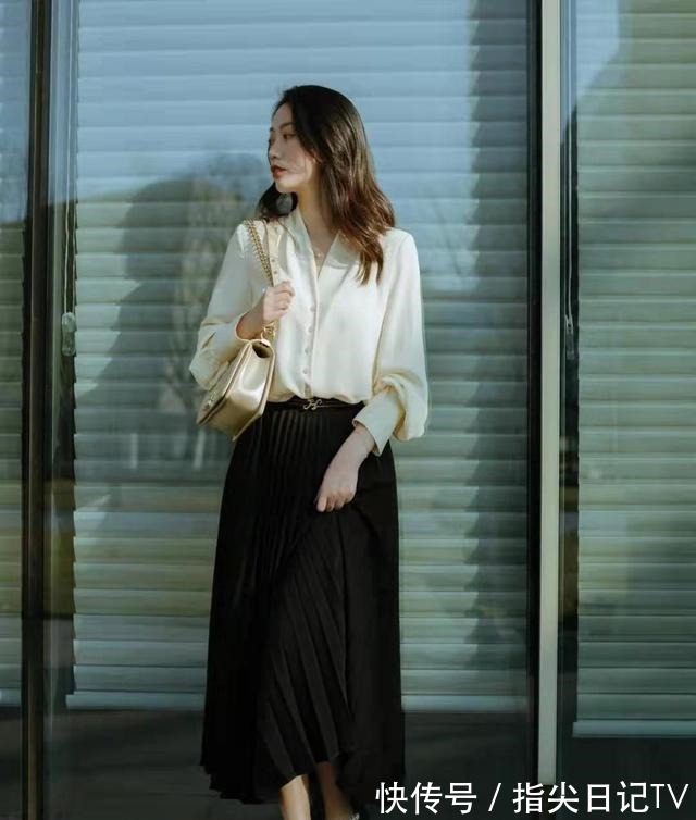 流行元素 最近流行的“小众设计”穿搭,注意3个小细节,轻松穿出高级感!