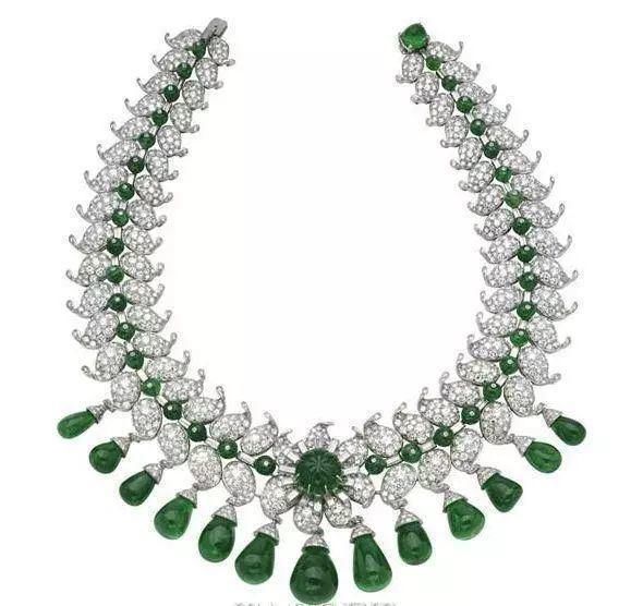 拍手|九大传奇珠宝之一,稳居拍卖榜首,收藏者的经历更是令人拍手称奇