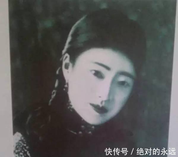 末代|晚清末代皇后婉容珍贵老照片，婉容的美貌风华绝代！