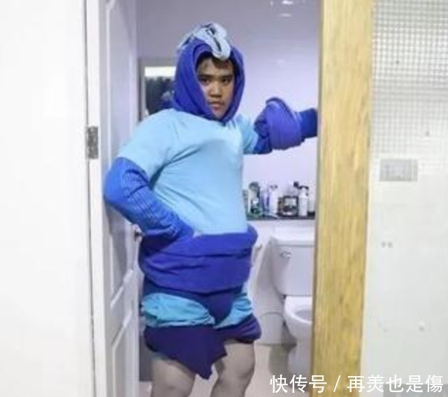 cospl泰国小哥简单的cos,给自己来一个全身打码,作品百分百还原!