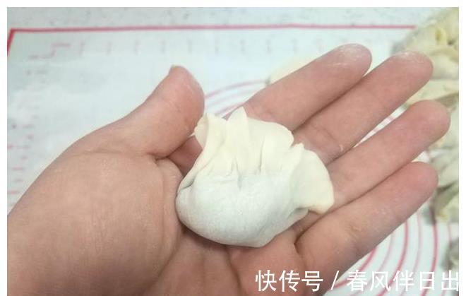 纤维素|这种蔬菜被称为“洗肠草”,纤维素比芹菜还高,用来包饺子超好吃