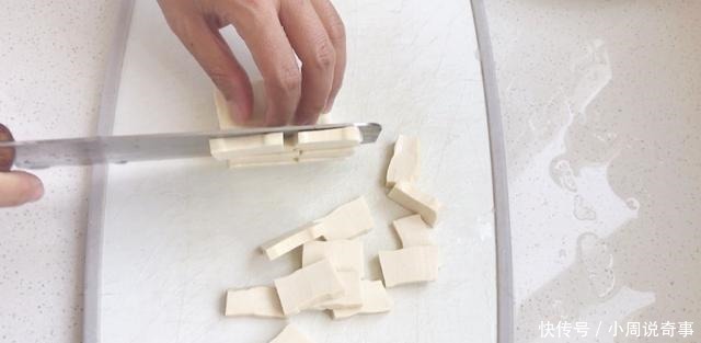 豆腐加一物变减脂汤，照样子喝5天肚子上的赘肉变少了