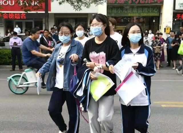 加油|直击德州高考首日！现场高清大图来了！加油，冲！