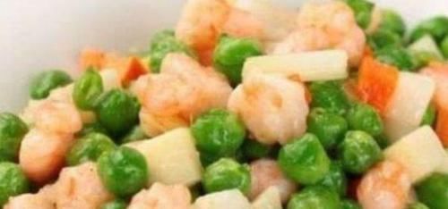 女性四月常吃3種食物，美容養(yǎng)顏，皮細(xì)膩有彈性