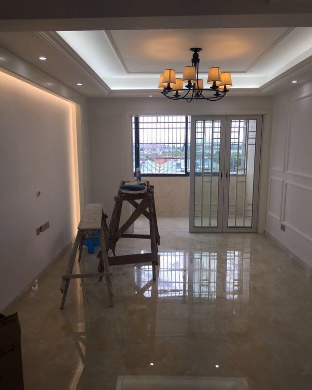 灯饰|新房硬装忙活了几个月,到底是白墙好还是壁纸好,被朋友一直吐槽