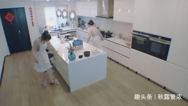 顾长卫|马思纯住大阁楼，用200多元洗手液，向蒋雯丽诉说静不下心常失眠