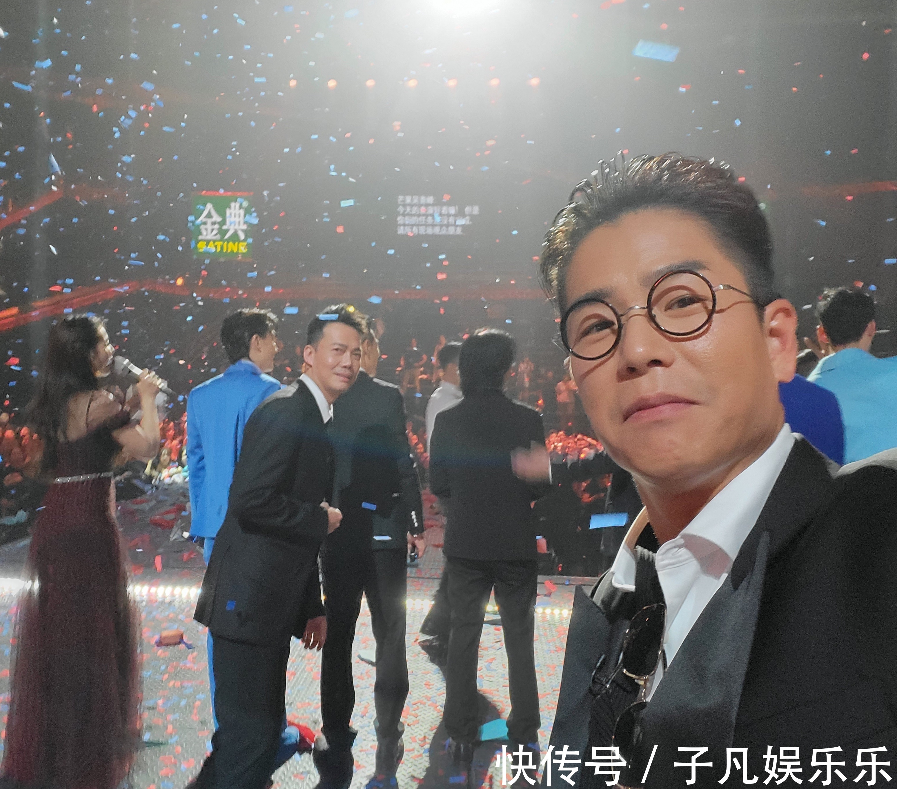 網(wǎng)友艷福不淺,《披荊斬棘的哥哥》哥哥們手機(jī)相冊(cè)私照曝光