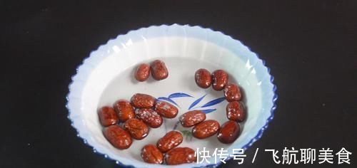 小窍门|红枣别再只用水洗,教你1分钟把红枣清洗干净,抓紧告知身边的人