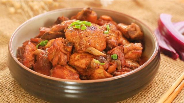 5位保姆来应聘，每人做一道菜，老公直夸第4个，却留下第3个