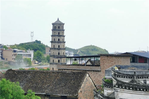 湖南南边第一古村，奇石怪村让人叫绝，乡村古风别有天地