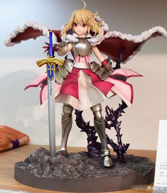 呆毛|魔法少女伊莉雅:剑士伊莉雅手办实物公开 粉色萌版呆毛王战甲