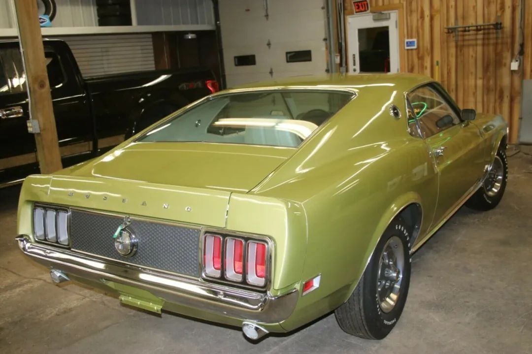 50多年车龄竟比新车还贵 几乎全新未经修复的1970年福特野马 乐惠车 50多年车龄竟比新车还贵 几乎全新未经修复的1970年福特野马 乐惠车