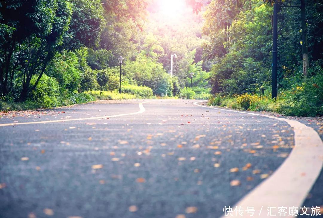 鄂尔多斯|5条绝美的中国公路，这个夏天选择一条出发！