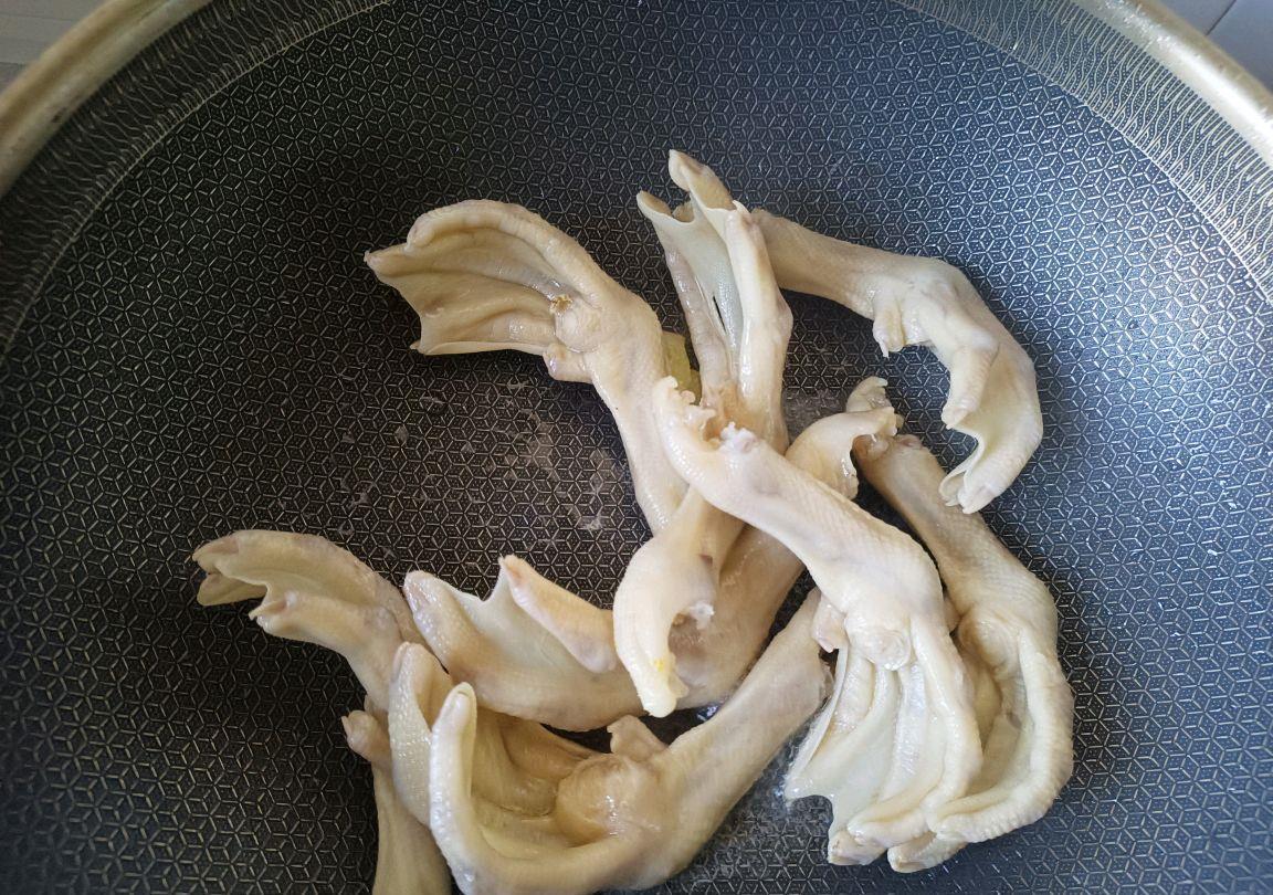 好吃|红烧鸭掌,美味下酒菜,好吃不贵