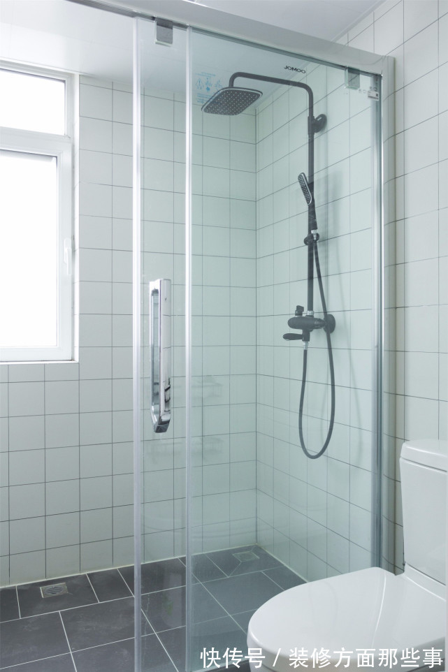 三居室|122平简约风三居室纯度的色彩搭配,营造闲适柔美的氛围