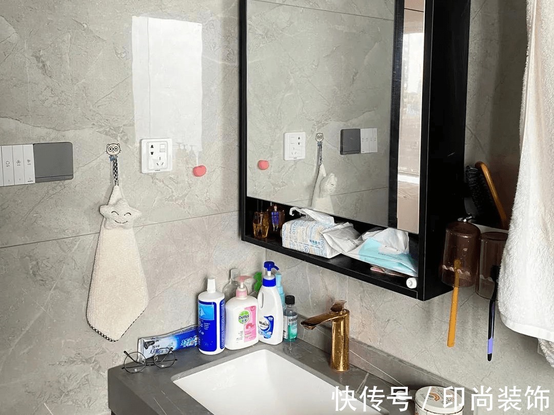 厨房|黄石印尚装饰 ▏爆改98㎡老房,厨房连推两堵墙,客厅是全小区最美的!