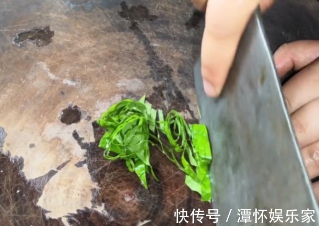 蛤蒌|农村一种“神奇”植物，能让臭肉变得香喷喷，而且药用价值很高