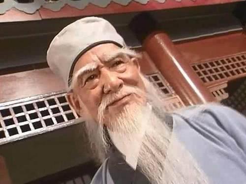 门派！天龙中，逍遥子原来是慕容龙城，收三个徒弟，辅佐儿子扫地僧复国