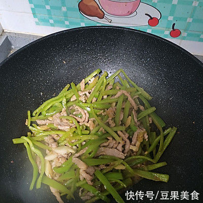 鲜肉丝|青椒肉丝～最好吃的5种做法，一遍就会