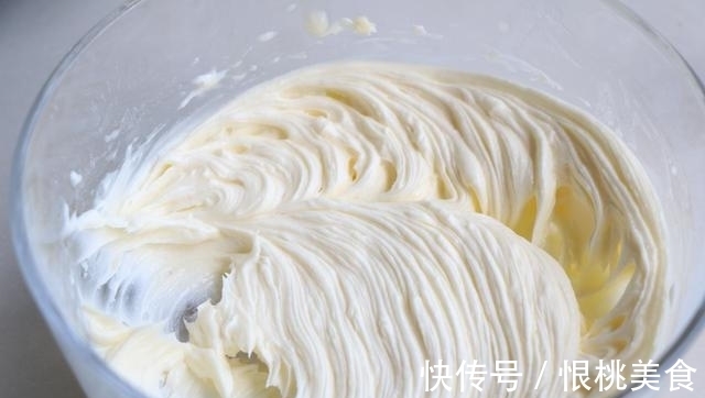 糖粉|简单几步，教你在家做曲奇饼干，又酥又脆比买的好吃，特别解馋