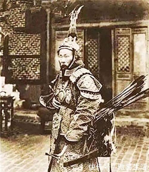 状元|清朝最后一位武状元，曾靠两招打败霍元甲，一说名字家喻户晓