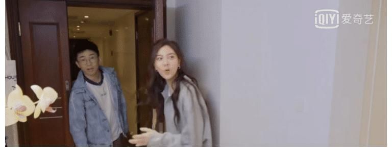 陈学冬|明明家境优渥,却用自热米饭招待客人,让人大跌眼镜