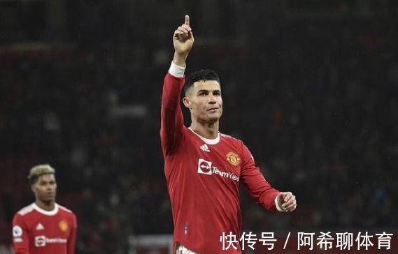 主帅|曼联2-0,37岁C罗踢疯了!暴力远射梦回巅峰,全场最佳,主帅服软