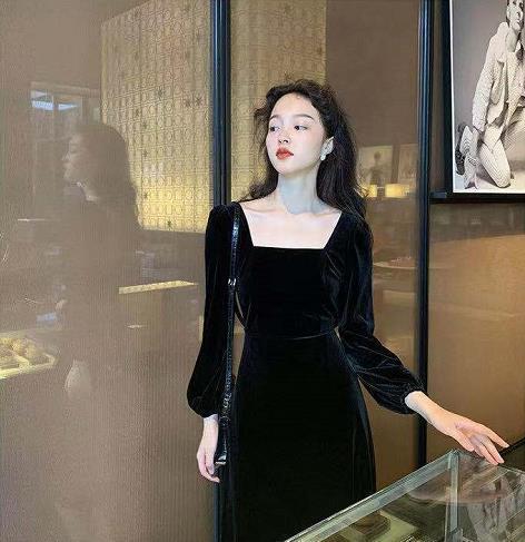 单品|中年女人的“早秋穿搭”来啦!这3条裙子足以让你美上一整个秋天