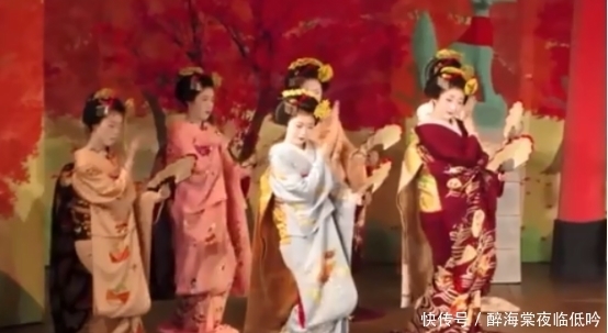 歌妓|日本女人的这种职业,薪水非常高,但是愿意做的人却很少