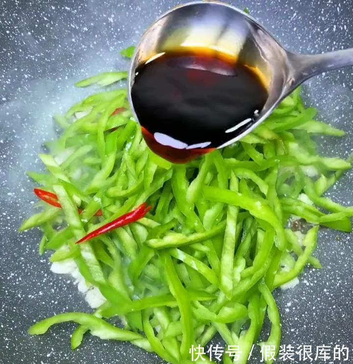 解锁一道家常菜,几分钟就上桌,口感鲜美,天天吃不够