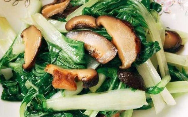 营养价值|多给家人吃养生菜，营养价值高，鲜嫩爽口，补水护肤降血压