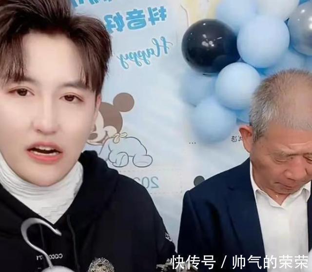 夫妻|“天赐宝宝”已两岁,两夫妻曾回应吃喝不愁,现在利用孩子挣钱