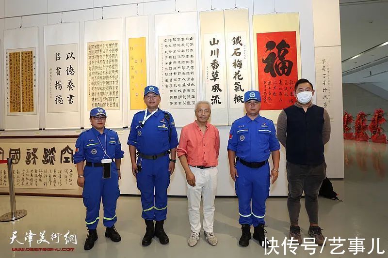 蓝天救援队|孙荣刚师生展滨海圆满收官呈两大看点：书画致敬英雄 收李建华为徒