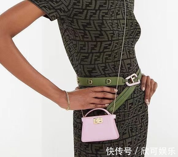 柳宝庆 摩登日记|经典手袋“缩水”了,超迷你尺寸令人心动