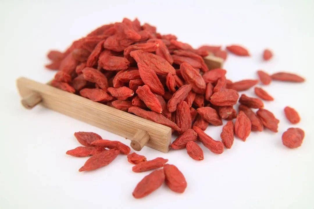 吃菠菜|【养生防疫】大力水手也爱吃的菠菜,口感好营养价值高