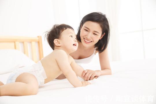 小红|给孩子喝水有讲究,这三个时间点不要给孩子喝水,影响健康