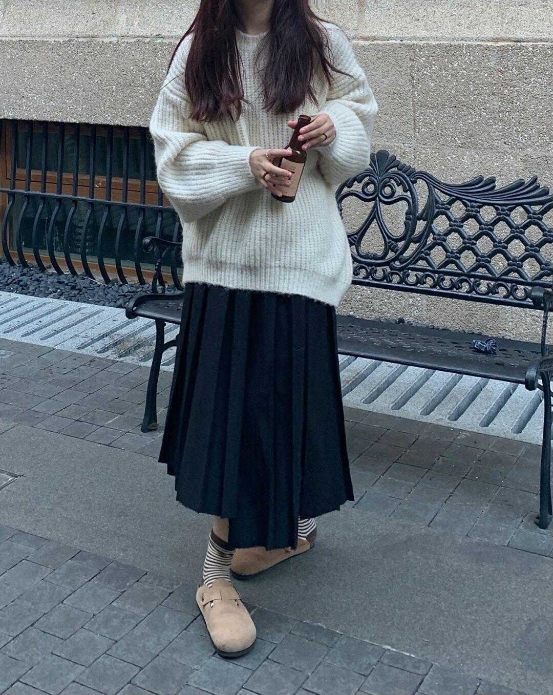 针织|早春不知道怎样穿?针织毛衣+半身裙是顶配,学会再也不用发愁了