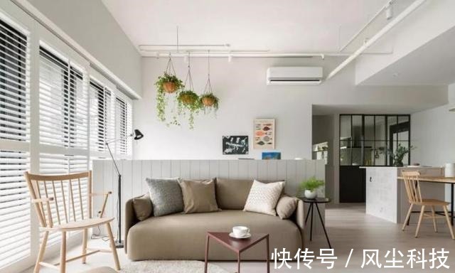 衣服|阳台和客厅打通后,衣服晾哪里?5种办法解决,让你不再困扰!