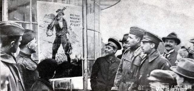 威胁|林肯给你递枪,自由女神被威胁,美军第一次世界大战的宣传海报