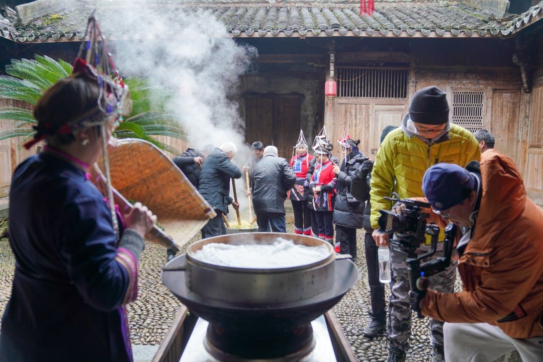 央视镜头|景宁“英川田螺”与“清明粿”，强势出圈