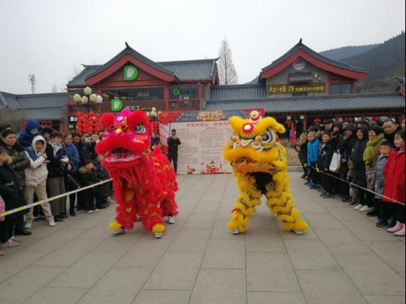 元宵|舞龙舞狮、金颖大鼓、猩猩怪……明日起，登封嵩山景区邀你民俗表演闹元宵