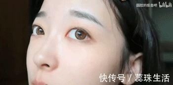 眼线|长期化妆和不化妆的女生，十年后区别也太大了吧？！