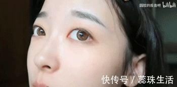 眼线|长期化妆和不化妆的女生,十年后区别也太大了吧?!
