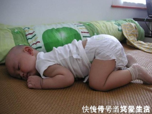 辣妈|宝宝的“睡姿”暗示不同性格,若你家娃是第3种,家长就偷着乐吧