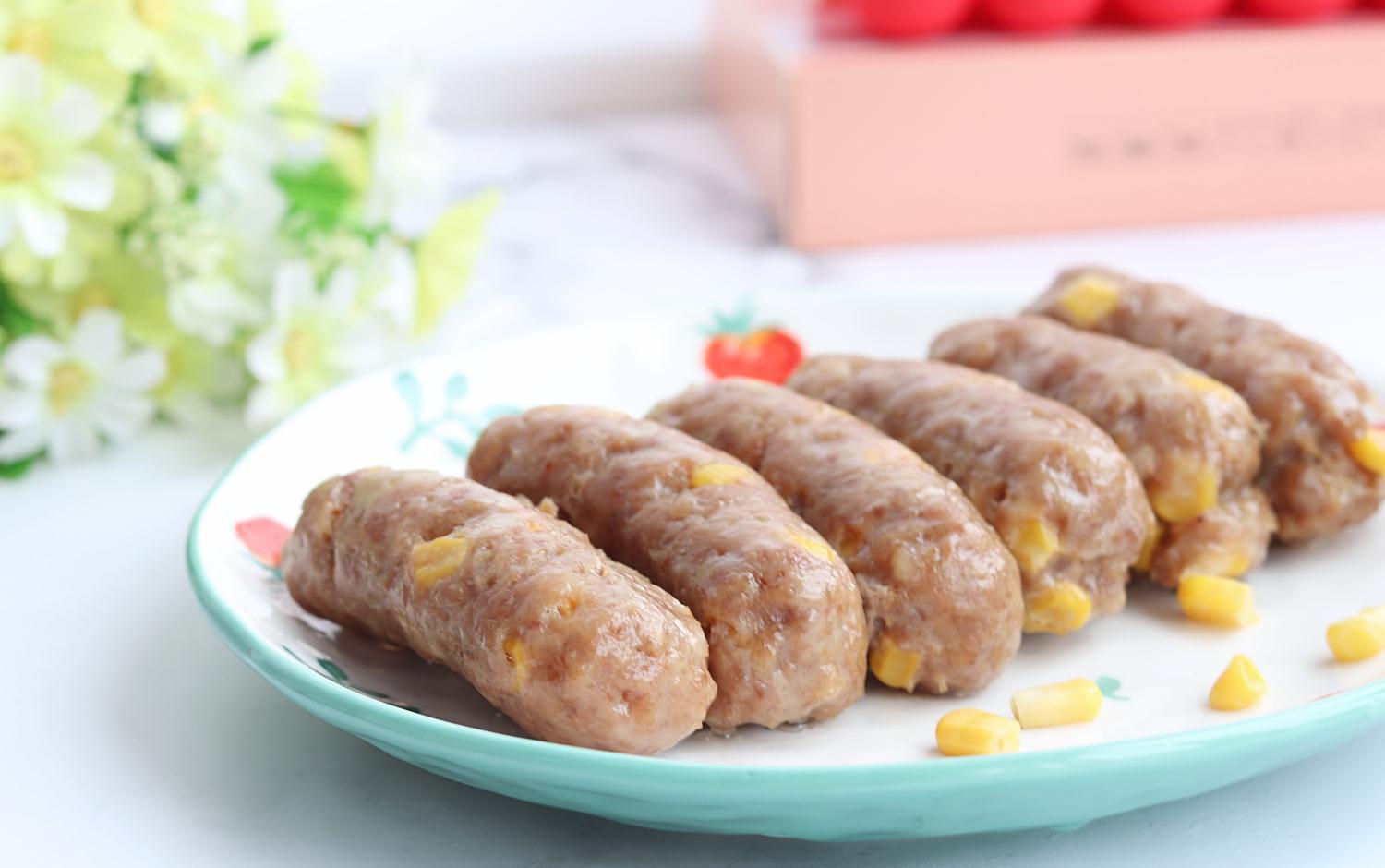 自制玉米肠，方法很简单，没有添加更健康，大人孩子都能放心吃