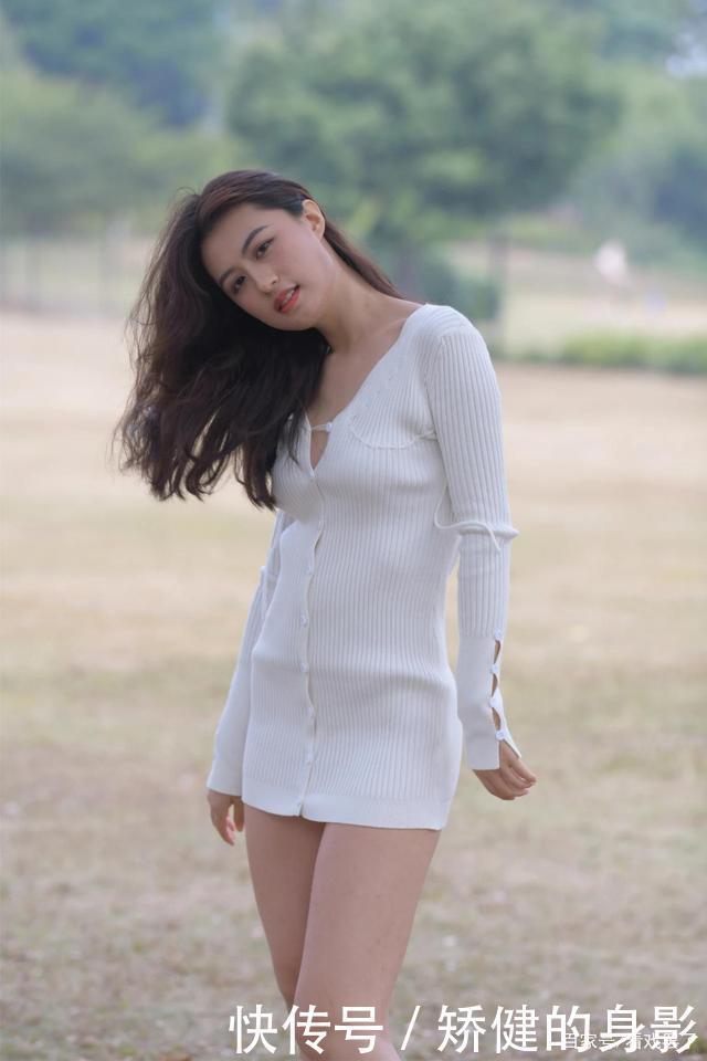 曲线|长发飘飘的美女穿起包臀裙,时尚又高级,让你轻松拥有迷人曲线