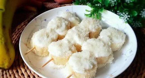 女性到了中年常吃四种食物，值得每天吃一些，排毒消脂，延缓肌肤