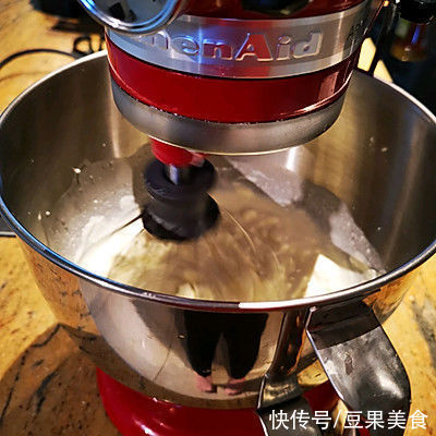 #安佳万圣烘焙奇妙夜# 巧克力覆盆子乳酪蛋糕,蛋糕预拌粉