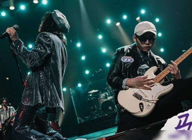 综艺|全网综艺热度大洗牌《浪姐》第4,《中餐厅》第2,榜首厉害了