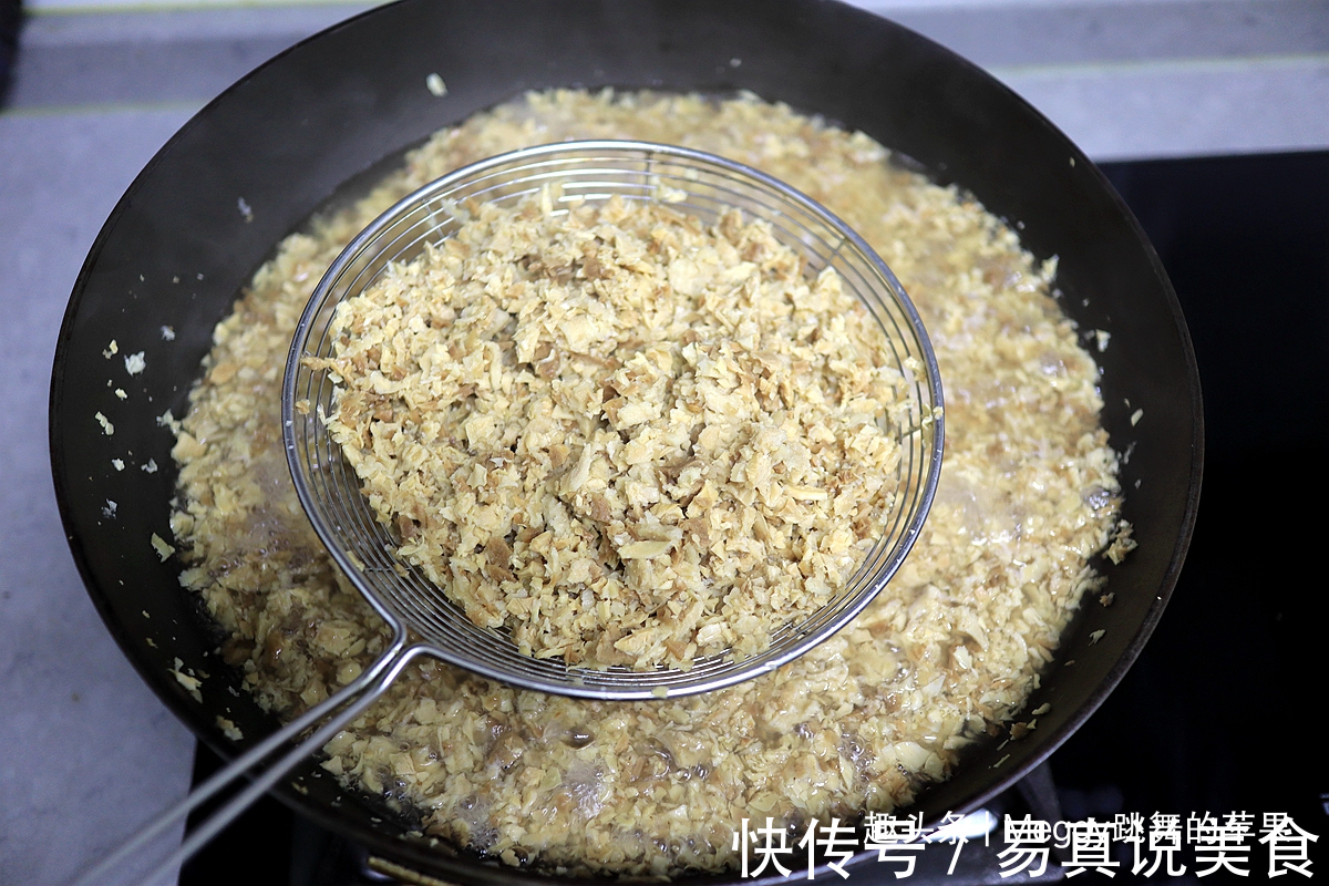 家有干笋干货别发愁,苹果姐蒸大包子这招真赞,浓香暄软口感好